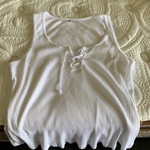 White cute tank top tie in front